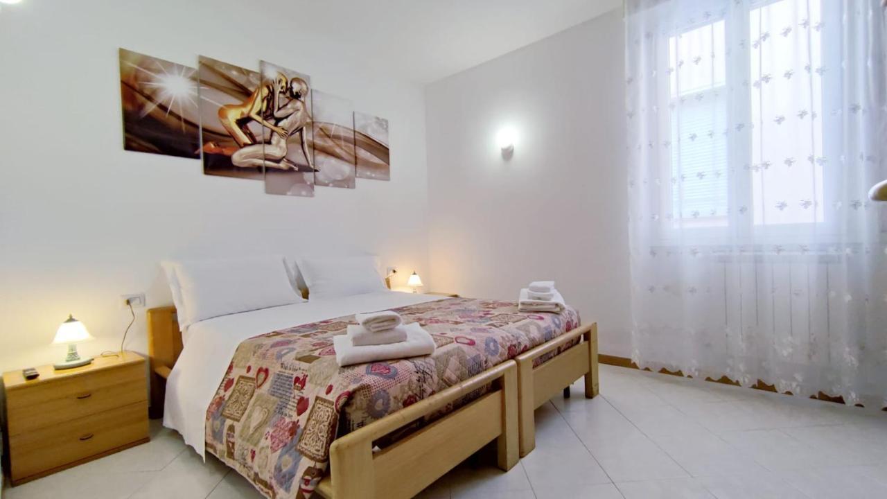 Elegante Alloggio Zona Storica เลคโค ภายนอก รูปภาพ